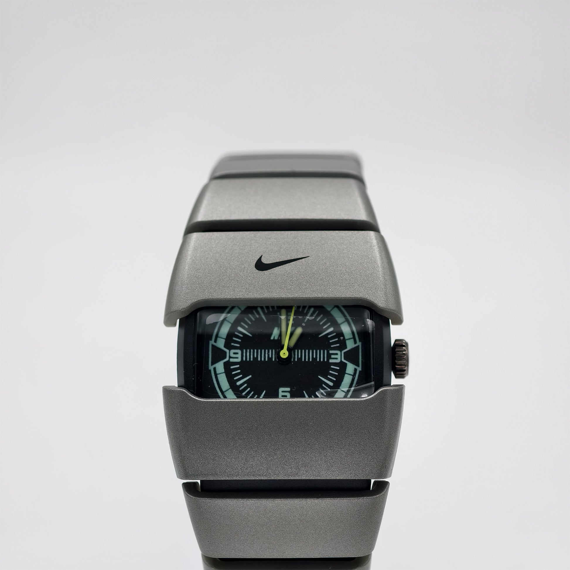 NIKE D-LINE BLACK