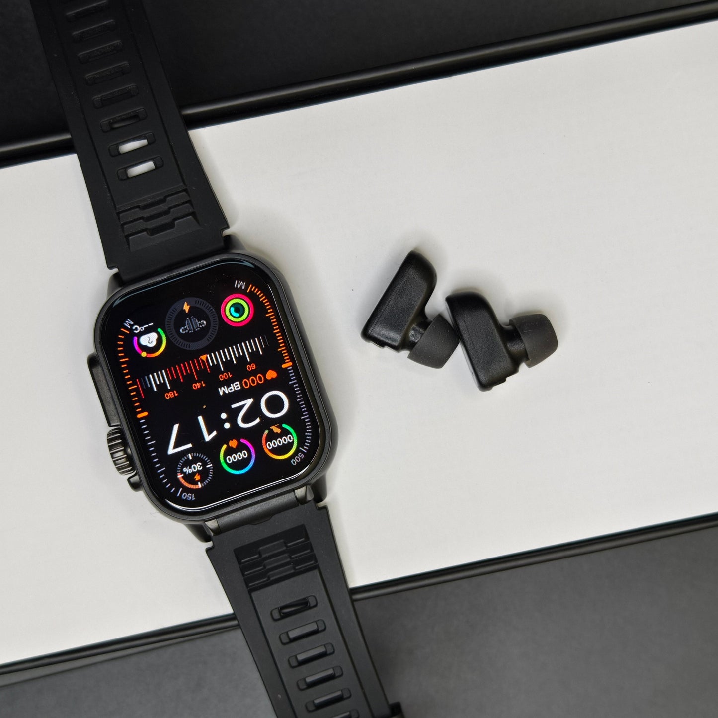 Kalobee GT8 Smartwatch with Built In Buds